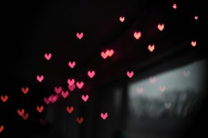 Ljubezenski horoskop: kaj nas čaka ta teden?