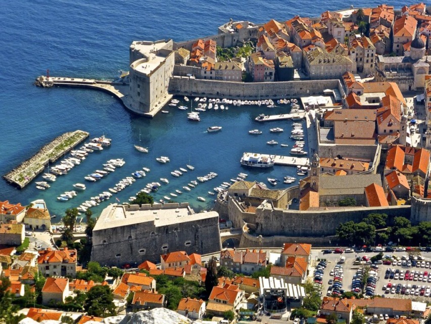 Pristanisce-mesta-Dubrovnik - NaDlani.si Pristanišče mesta Dubrovnik