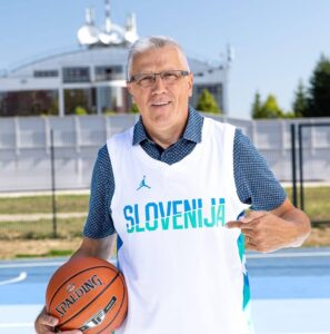 Po polomu košarkarjev se je oglasil Peter Vilfan: „Zaprite se v sobo, povejte si vse, kar vas mori!“