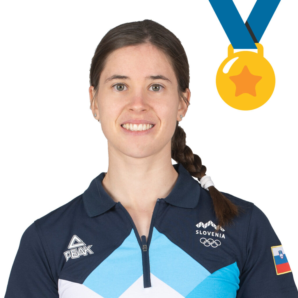 RAZKRIVAMO: Toliko bosta Urša Bogataj in in Nika Križnar dobili za olimpijsko medaljo