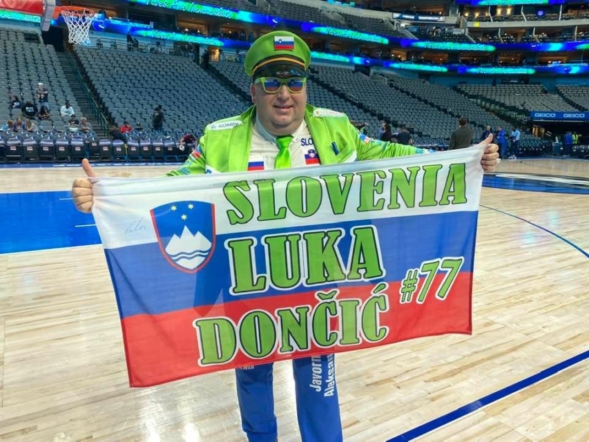 VIDEO: V Dallasu slovenski dan z Golico, Dončić se je podpisal na zastavo