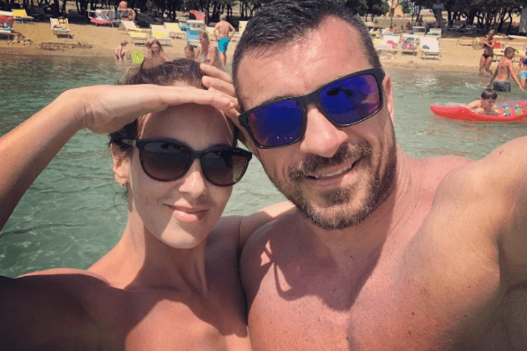 Marko bije boj proti ukrepom, ne boste pa uganili, kaj sedaj počne njegova Lili