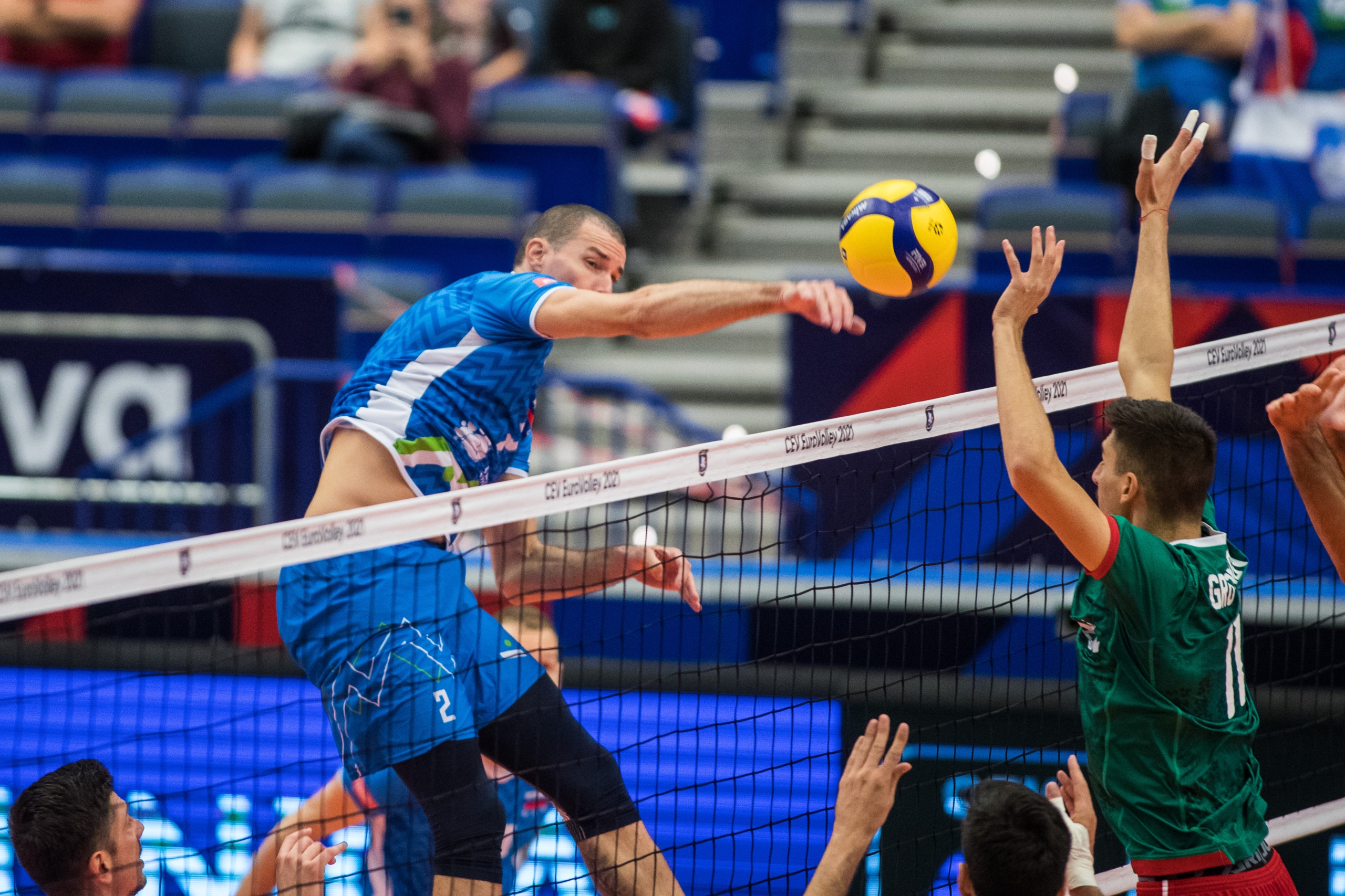 Odpihnili Bolgare, Slovenija med 16 v Evropi