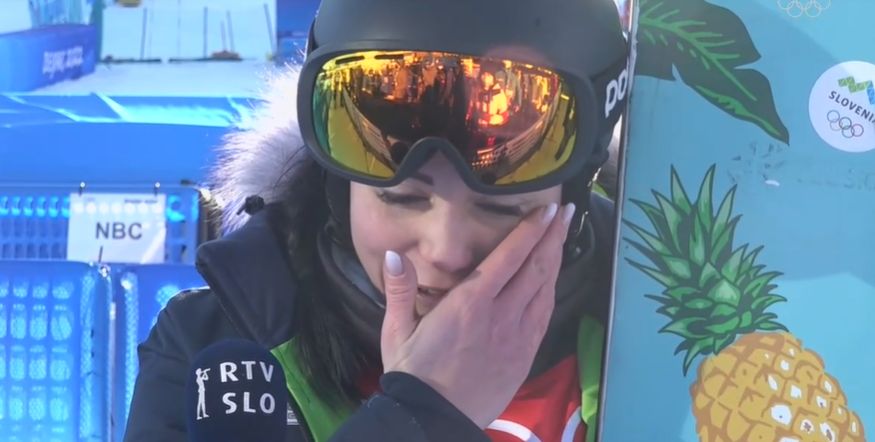 Pred kamerami TV Slovenija se je zjokala: "To je medalja za vse tiste, za vse moje najbližje, ki so verjeli v mene!"