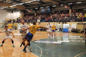 FOTO: Celjani do točk v Trebnjem, navijal je tudi župan