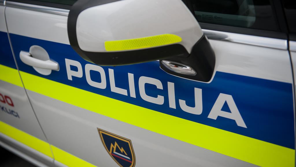 Policija preiskale domove nekaterih kolesarjev in šefa ekipe Milana Eržena