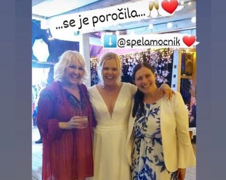 FOTO: TV voditeljica Špela se je poročila, peli sta ji dve znani slovenski pevki