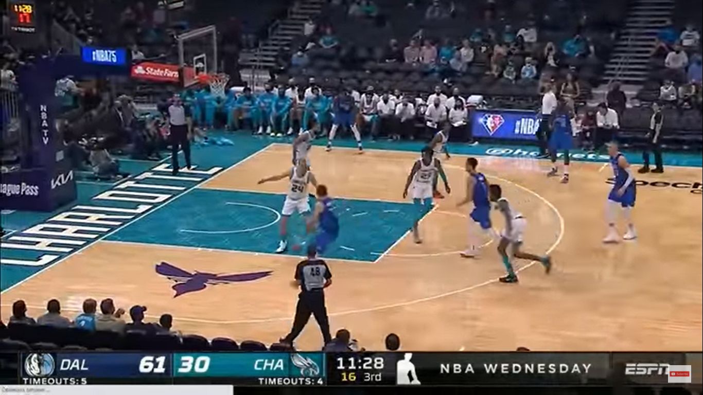 VIDEO: Dončić dosegel nor koš, o njem govori cela Amerika