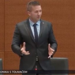 FOTO: Zbrane pozdravili Smodiš, Medle in Macedoni