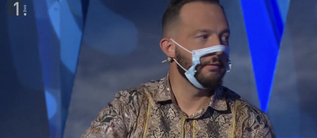 Zlatko s preluknjano masko šokiral tudi Janšo, twitter je eksplodiral