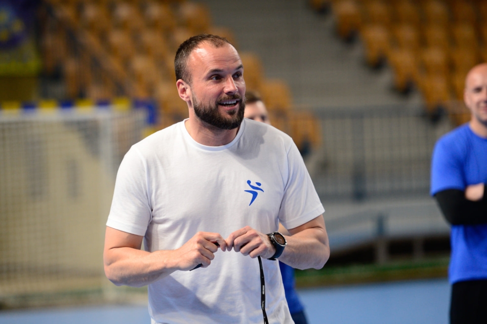 Nov selektor, nova blamaža slovenskih rokometašev