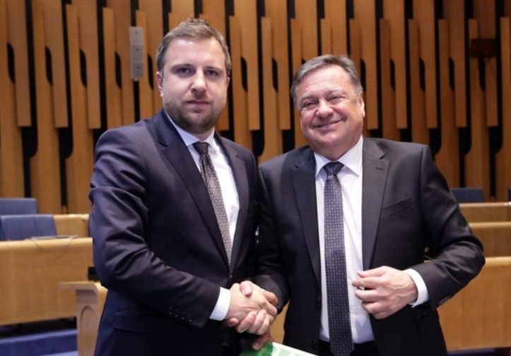 Jankoviću nagrada, Mirko Mayer pa na TW o Stožicah, ki so pokopališče podizvajalcev in številnih bosanskih delavcev