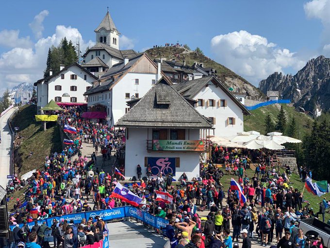 FOTO: Roglič po veliki smoli pred 5000 Slovenci s čudežem do epske zmage!