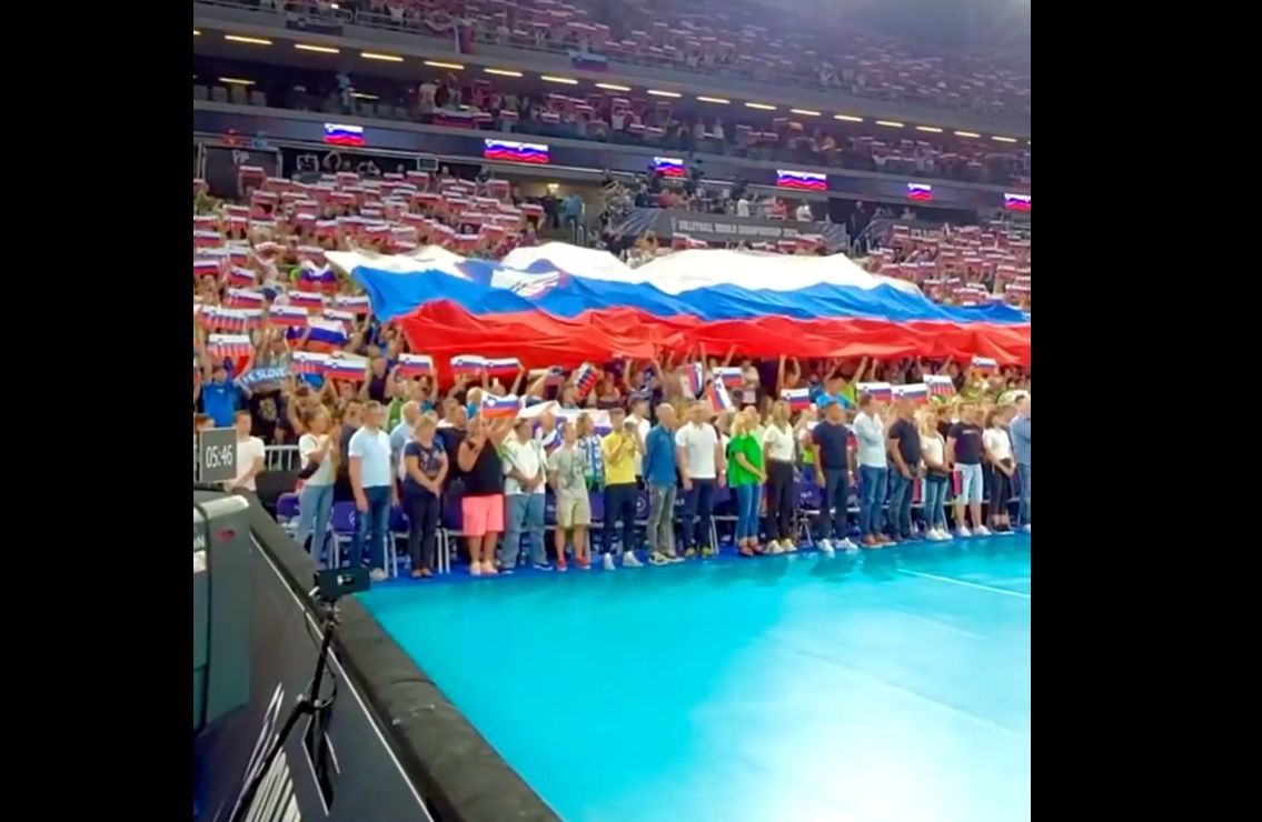 Saj ni res, pa je: Slovenija slavila zmago, potem pa šok v Stožicah, igralo se je skoraj tri ure