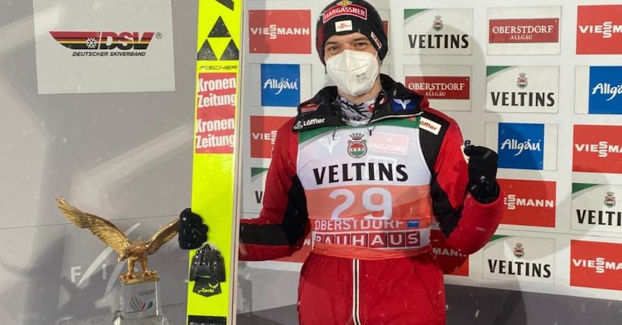Preobrat in pol: Poljaki se vračajo na novoletno turnejo!