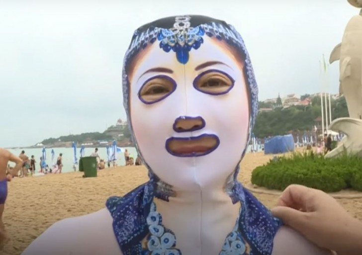 Kitajci so nori na facekini: bi ga vi nataknili za na plažo?