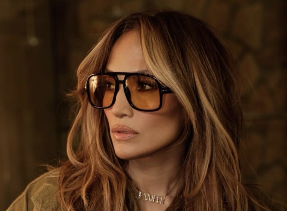 Jennifer Lopez pokazala, kako je videti brez ličil