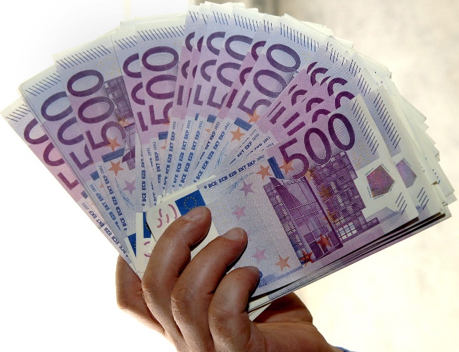 Bankovcev za 500 evrov ne bodo več tiskali