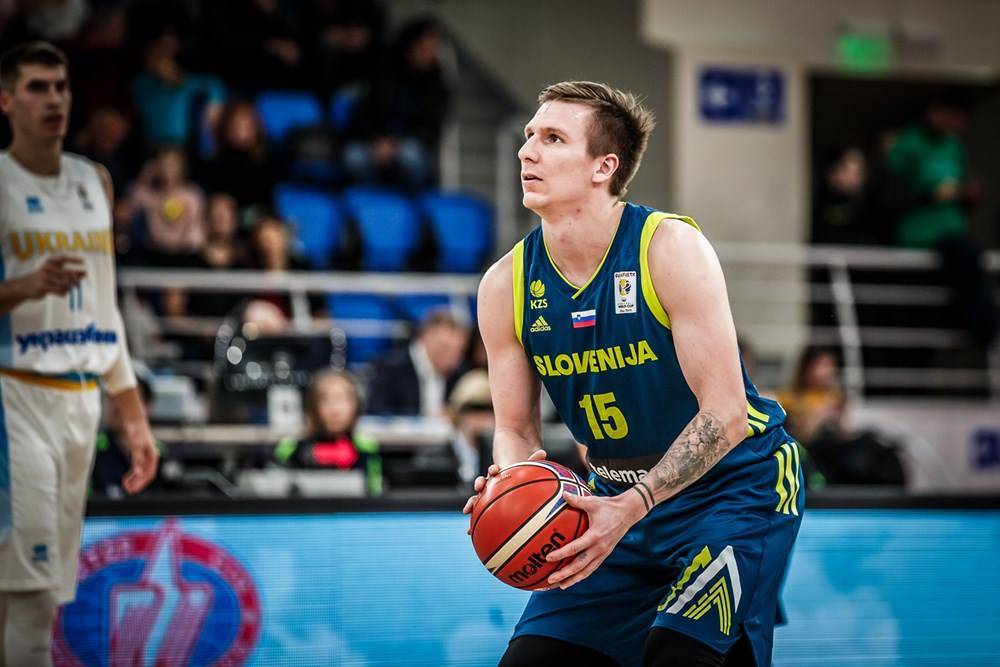 Slovenci dobili dramo v Stožicah in končali niz osmih porazev