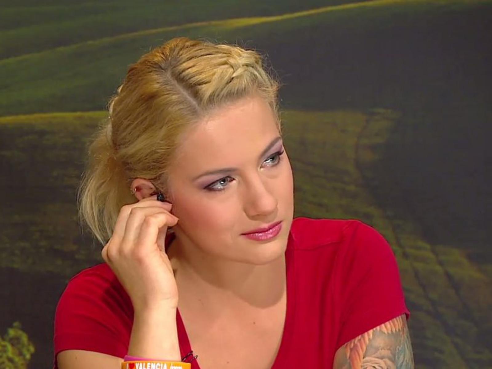Znana Slovenka v oddajo Dobro jutro o svojem Onlyfans udejstvovanju, komentarji pa brez besed ...