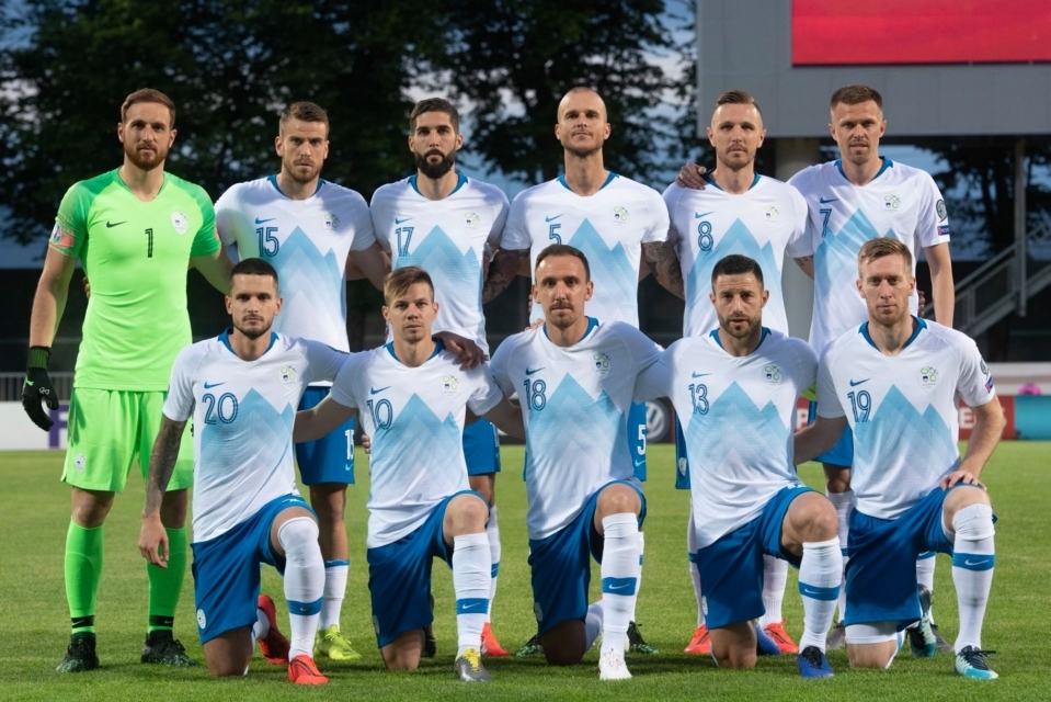 Slovenija ponižala svojega nekdanjega selektorja