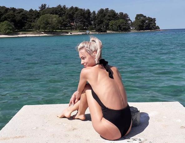 VIDEO: Seksi plesalka s šova Zvezde plešejo postala miss nudizma: je s tem nastopom prepričala žirijo?