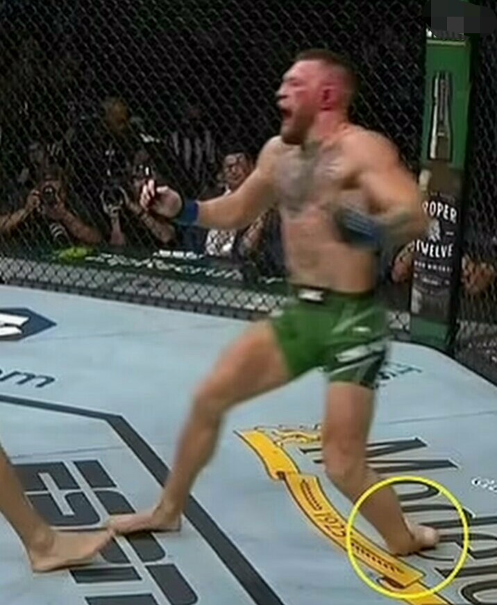 McGregor pobesnel: Ni še konec! Če je treba, se vidimo po boju. Tvoja žena se mi javlja