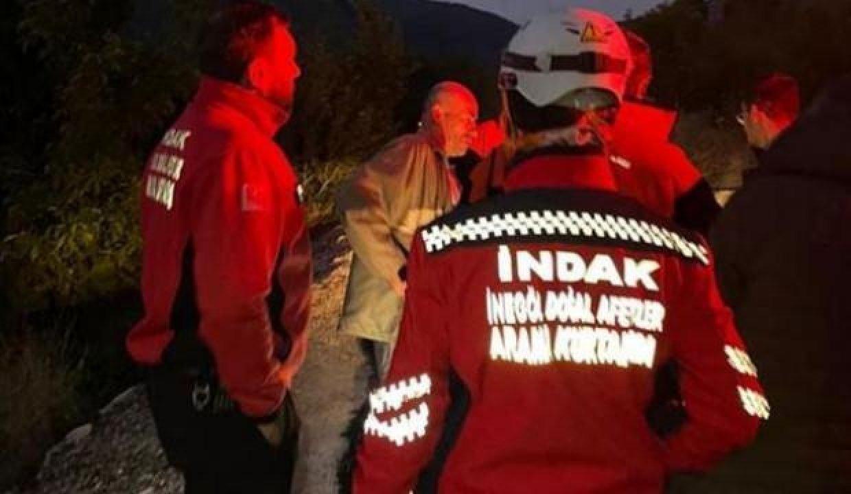 Več ur pijan pomagal policiji iskati pogrešanega, nato je spoznal, da iščejo njega