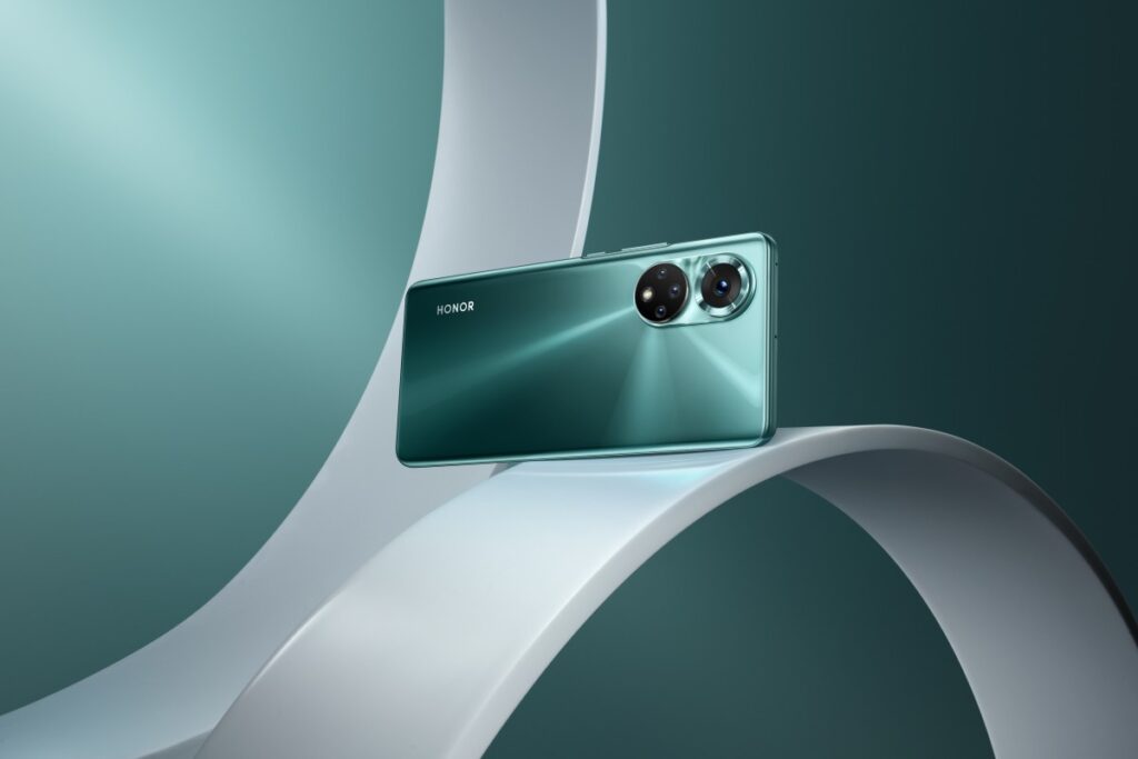 Honor 50 je nadgradnja sestrskega telefona pri svojem bivšem lastniku