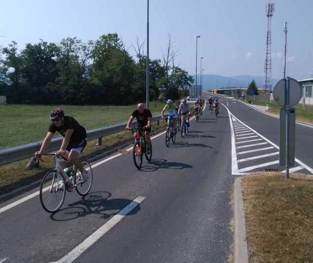 Kolesarski maraton po deželi cvička privabil v Krško več kot 350 kolesarjev iz vse Slovenije