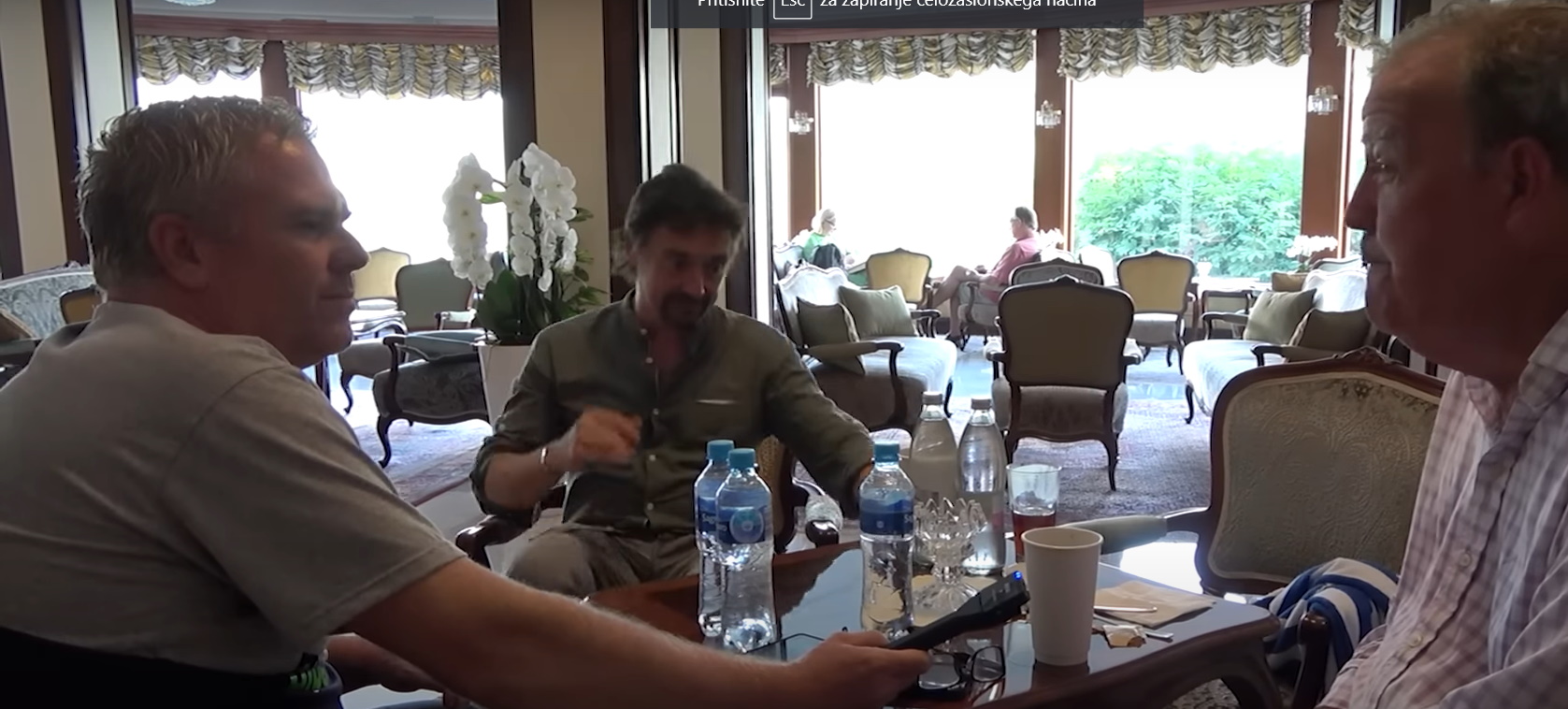 Ogorčenje po Deželakovem intervjuju z legendarnim Clarksonom: Pa kdo je tega poslal tja? Sramota!