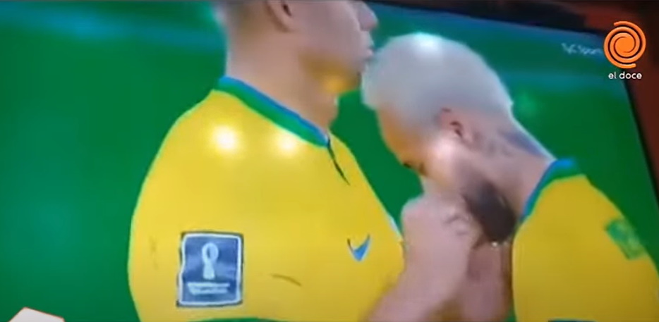 VIDEO: Kaj je Casemiro potisnil v nos Neymarju na tekmi z Južno Korejo?