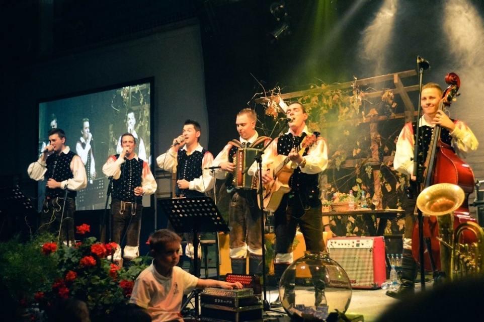 Za "Nemirovci" uspešno leto