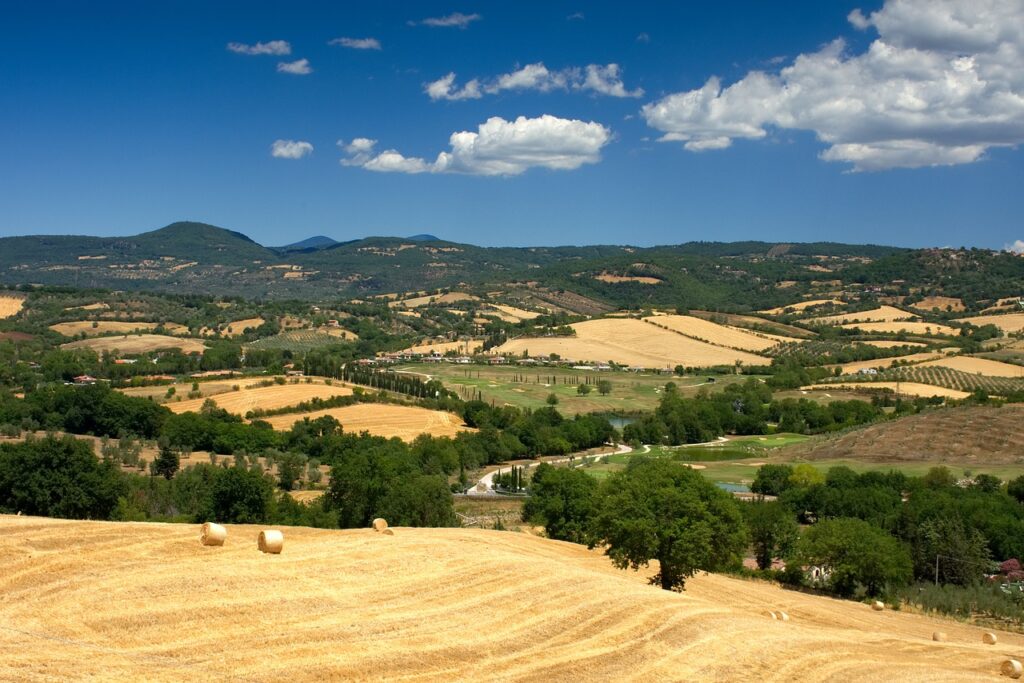 - NaDlani.si Okolica mesta Saturnia je Toskana, ki je že sama po sebi vredna obiska
