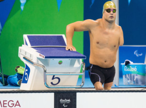 Slovenski plavalec z eno roko dvakrat do svetovnega rekorda!