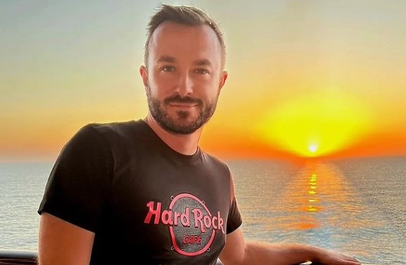 Ojoj, Slovenci kličejo vedeževalec Blaž pa služi! Poglejte, s čim se hvali na Instagramu