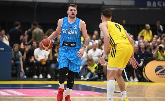 Medije zmotila fotografija: je Luka Dončić naznanil, da je postal očka?