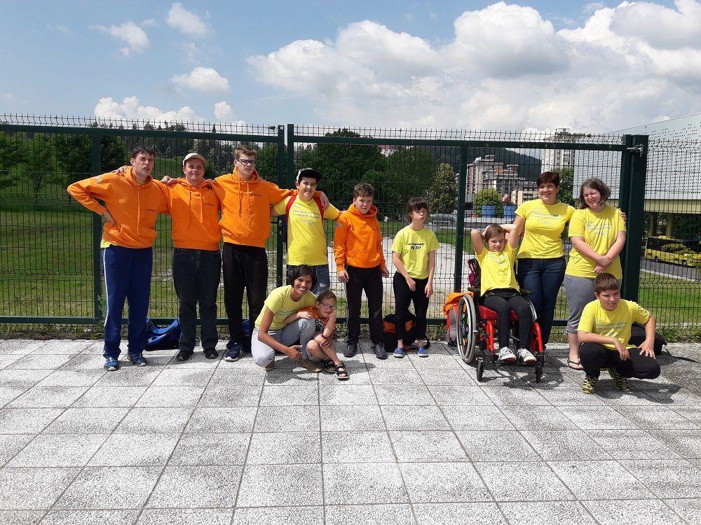 ŠD Plavalček iz Krškega navdušil na tekmovanju v plavanju za invalide
