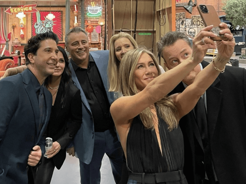 Sta Jennifer Aniston in David Schwimmer par?