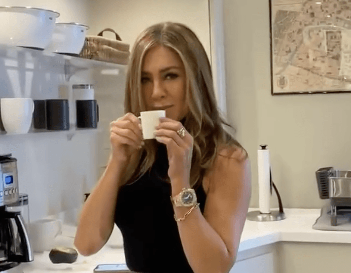 Pripravite si slasten čokoladni smuti po receptu Jennifer Aniston