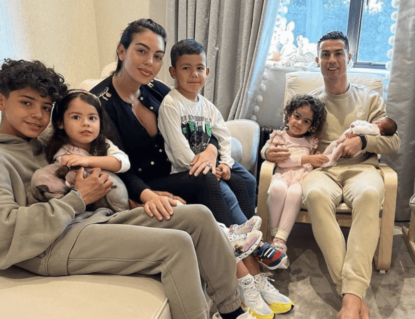 Kdo so mame petih otrok Cristiana Ronalda?