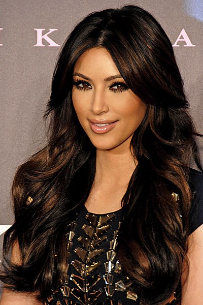 Sestre Kardashian uporabljajo photohop. FOTO: WikimediaCommons.Google