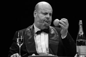 Slovenija žaluje: umrl legendarni Jernej Šugman
