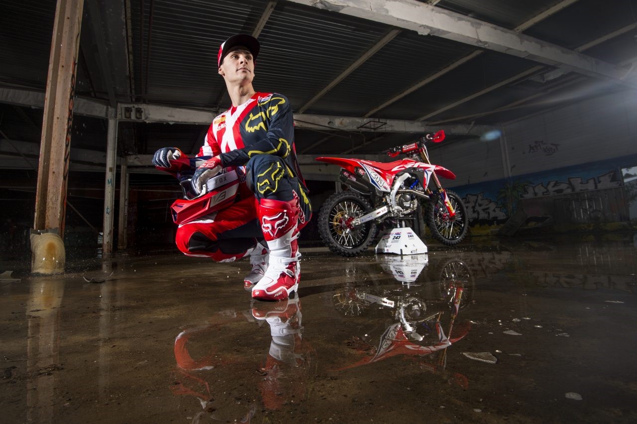 VIDEO: Gajser zmagovalec dirke za VN Portugalske
