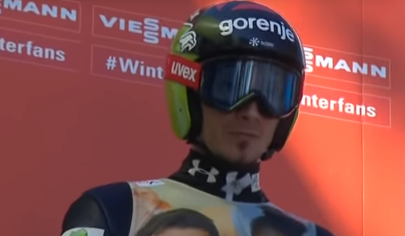 VIDEO: To je njegov zadnji skok! Leteči Kranjec končal kariero, za zadnji polet mu je zamahnila ...