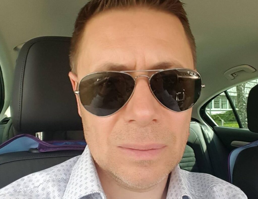 FOTO: To je slovenski novinar Aleš, ki ga je včeraj ubila žena
