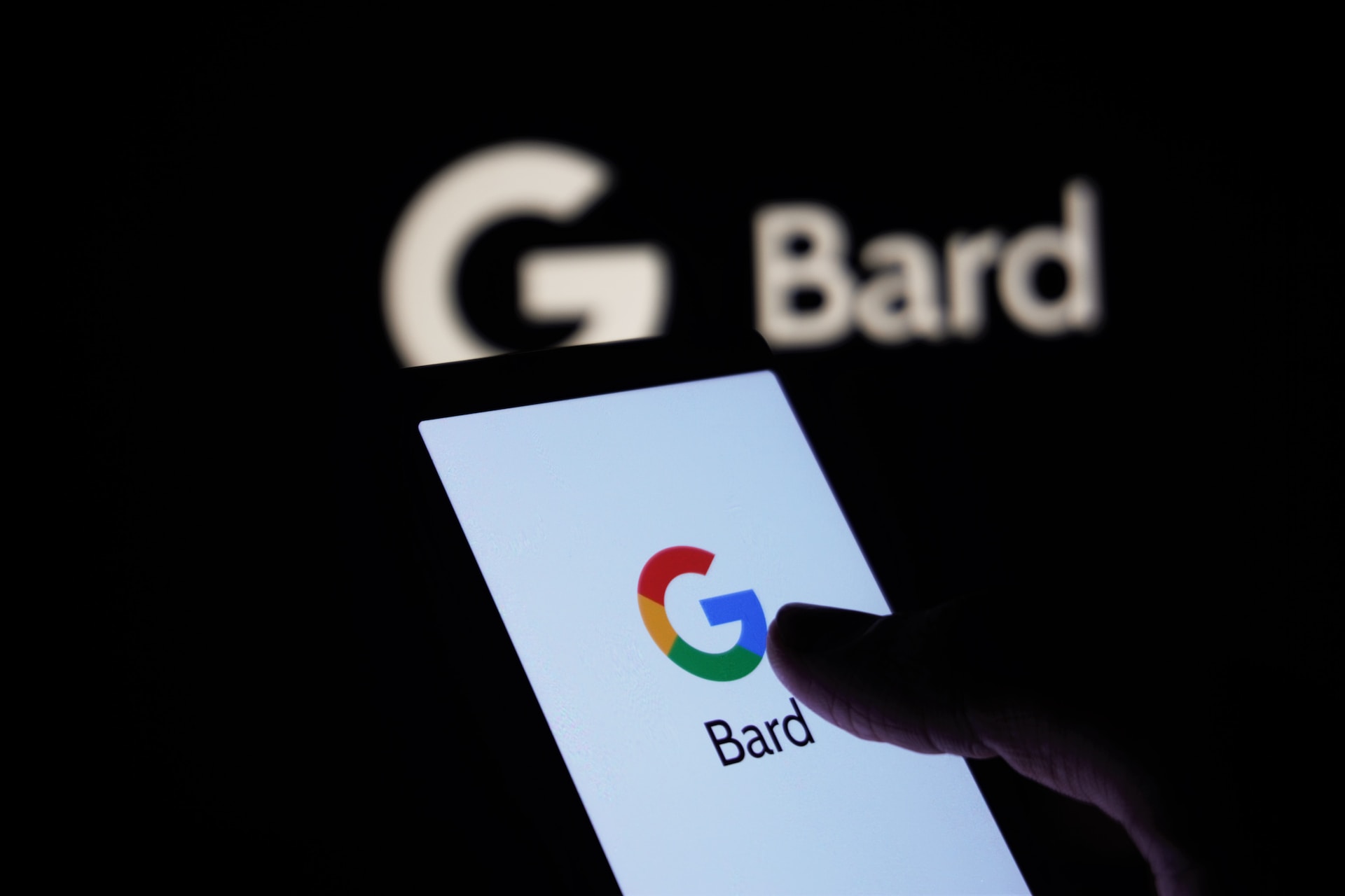 Bard, Googlov AI, na voljo tudi v Sloveniji