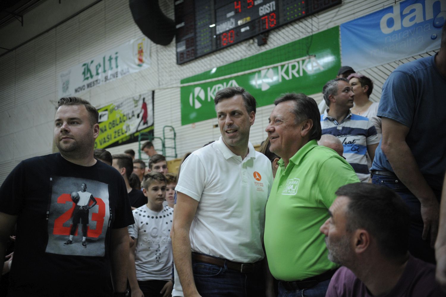 FOTO: Macedoni in Janković navijala vsak za svoje!