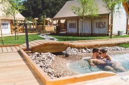 Glamping