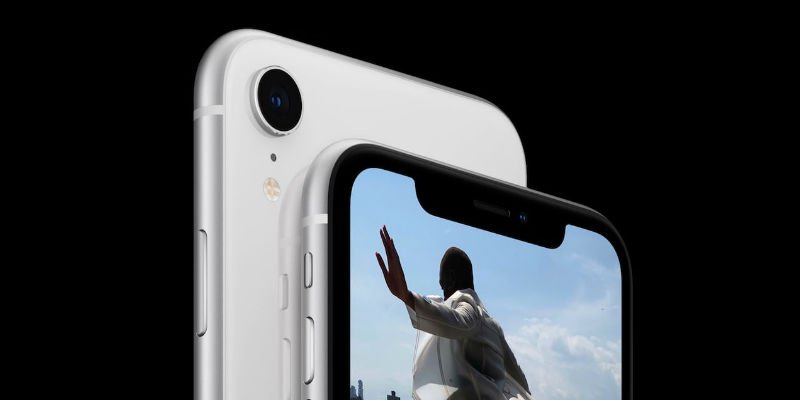 Približek belega iPhone Xr mobilnega telefona